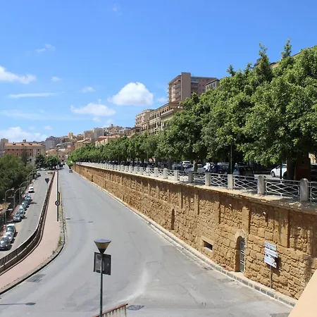 Отель Del Viale 3*