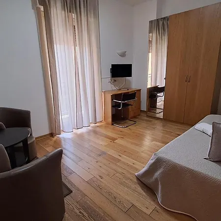 Hotel Del Viale 3*