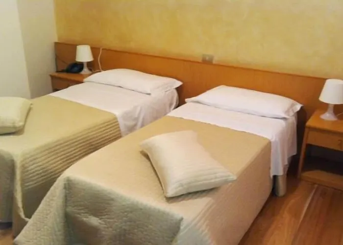 Del Viale 3* 아그리젠토