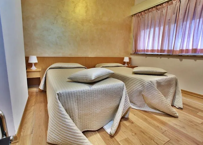 Del Viale 3* 아그리젠토