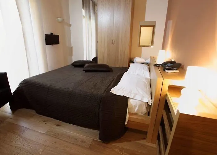 Del Viale 3* 아그리젠토